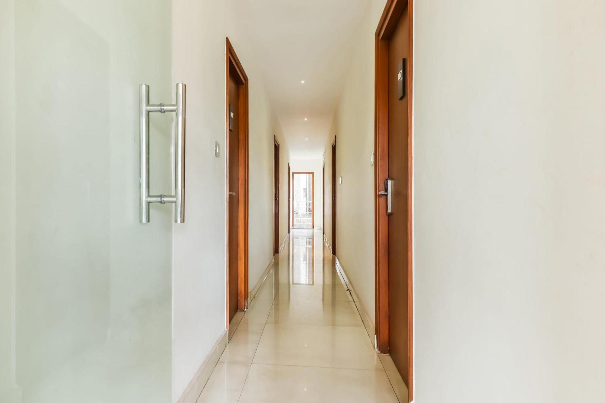 מלון ויסאקפאטנם Super Townhouse Rcc Lamps מראה חיצוני תמונה